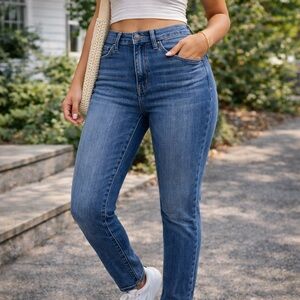 Women's High Rise Skinny Jeans Blue Stretch Denim Size 2 Casual Everyday Fit